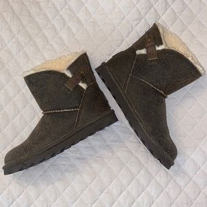 BearPaw Boots